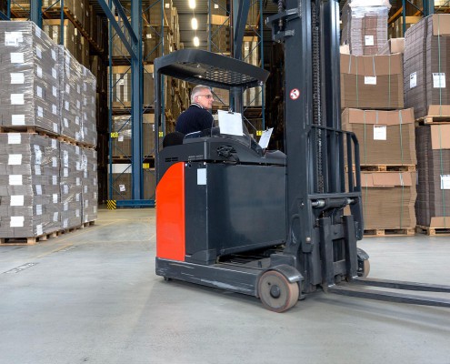 featured-services-warehousing Warehousing