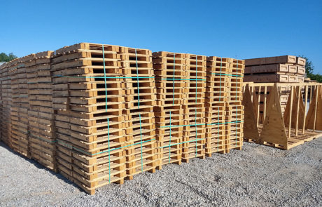 pallets crates wood packaging